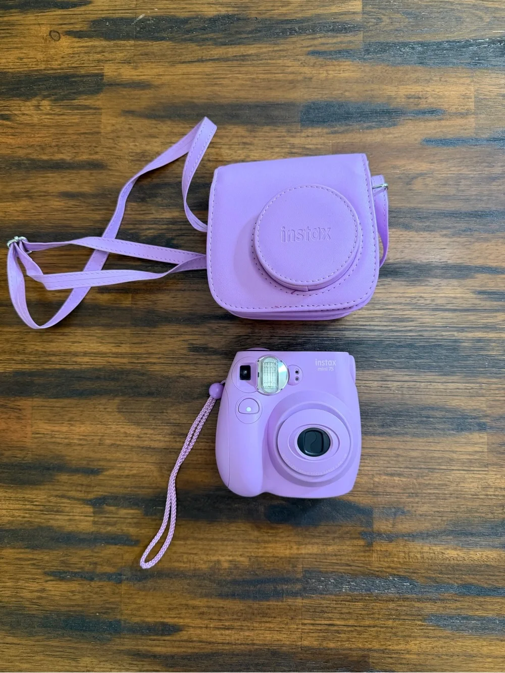 Fujifilm instax Mini 11 Instant Camera with Lilac Case - Purple
